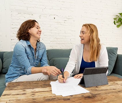 Health coach meets with patient